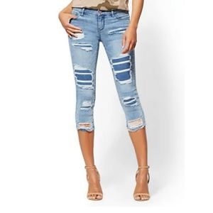 NY & Co Rip & Repair Crop Legging SOHO Jeans